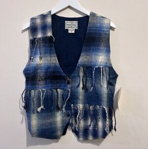 Rosettes Western Cowgirl Womens Sz M Fringe Plaid Flannel Button Vest Blue